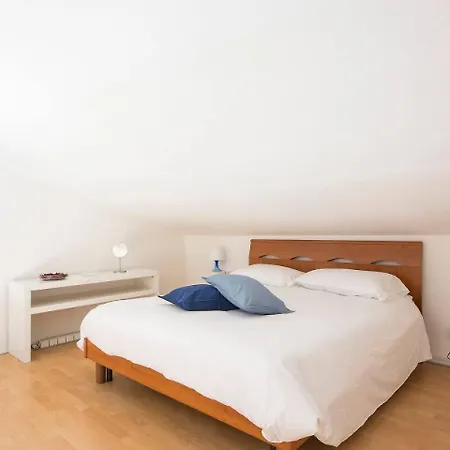 Altido Spacious Apt For 4 In Residential Area With Free Parking Pisa